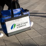 Avec ses quelque 5000 collaborateurs, l'AVASAD est bien placée pour déceler le plus vite possible sur le terrain les problèmes de santé mentale (archives). Keystone/JEAN-CHRISTOPHE BOTT